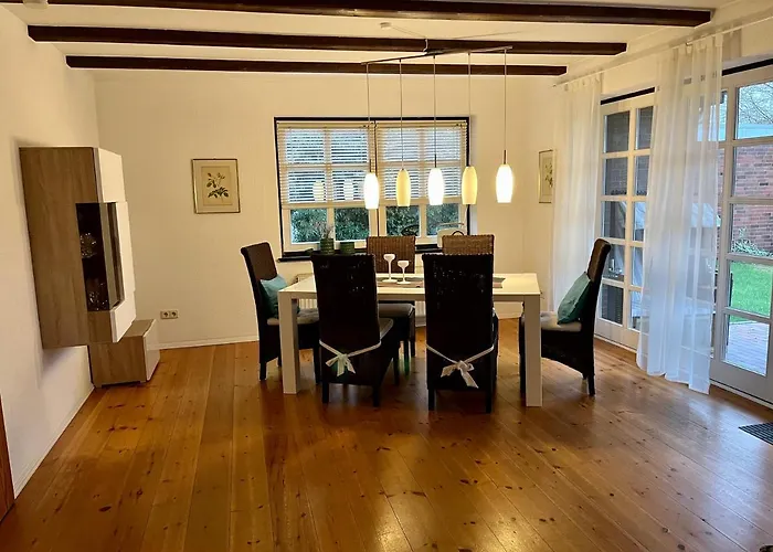 Ferienhaus Blaue Nordseewelle 別荘 エセンス